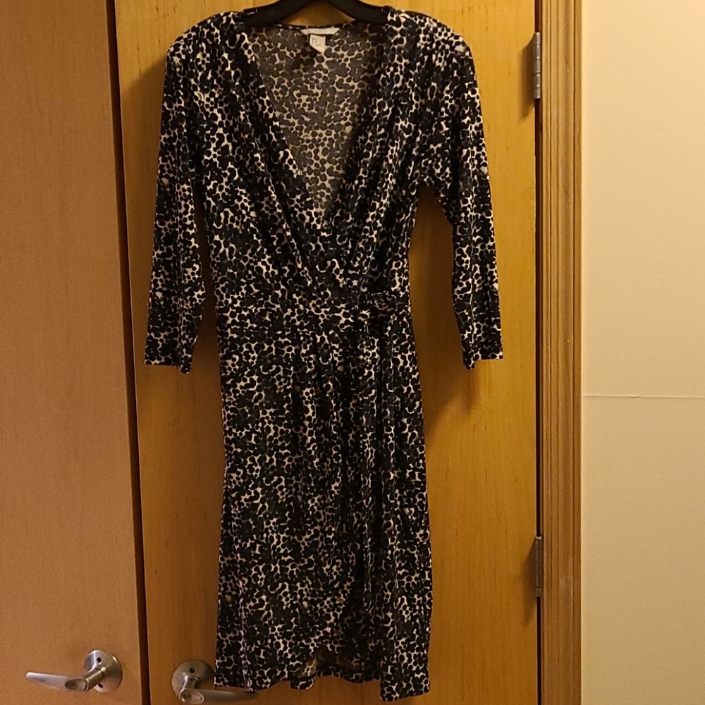 H&M quarter sleeve wrap dresses
